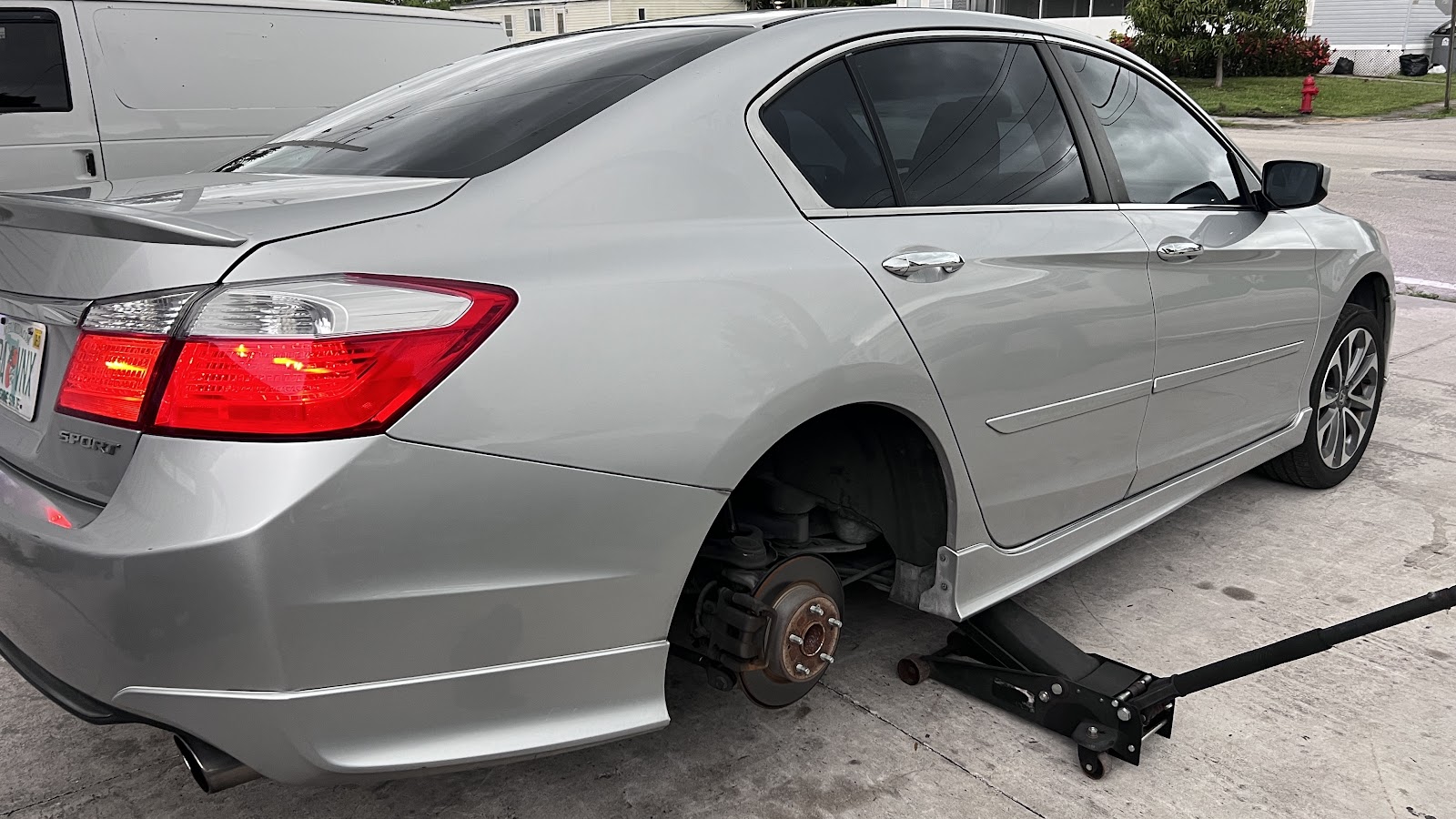 Mobile tire dispatch